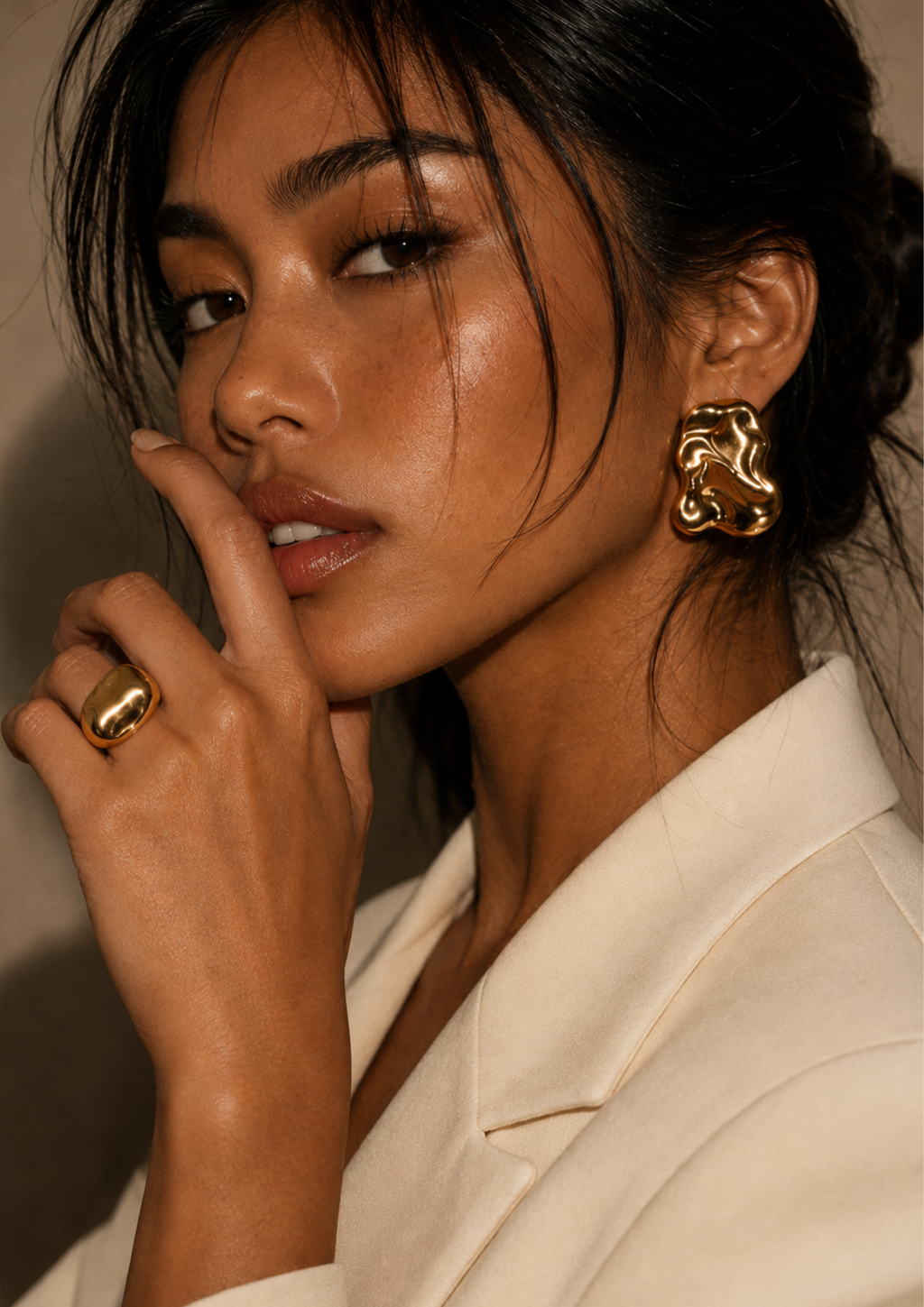 LES TERMES — Bague tendance sculpturale ton or